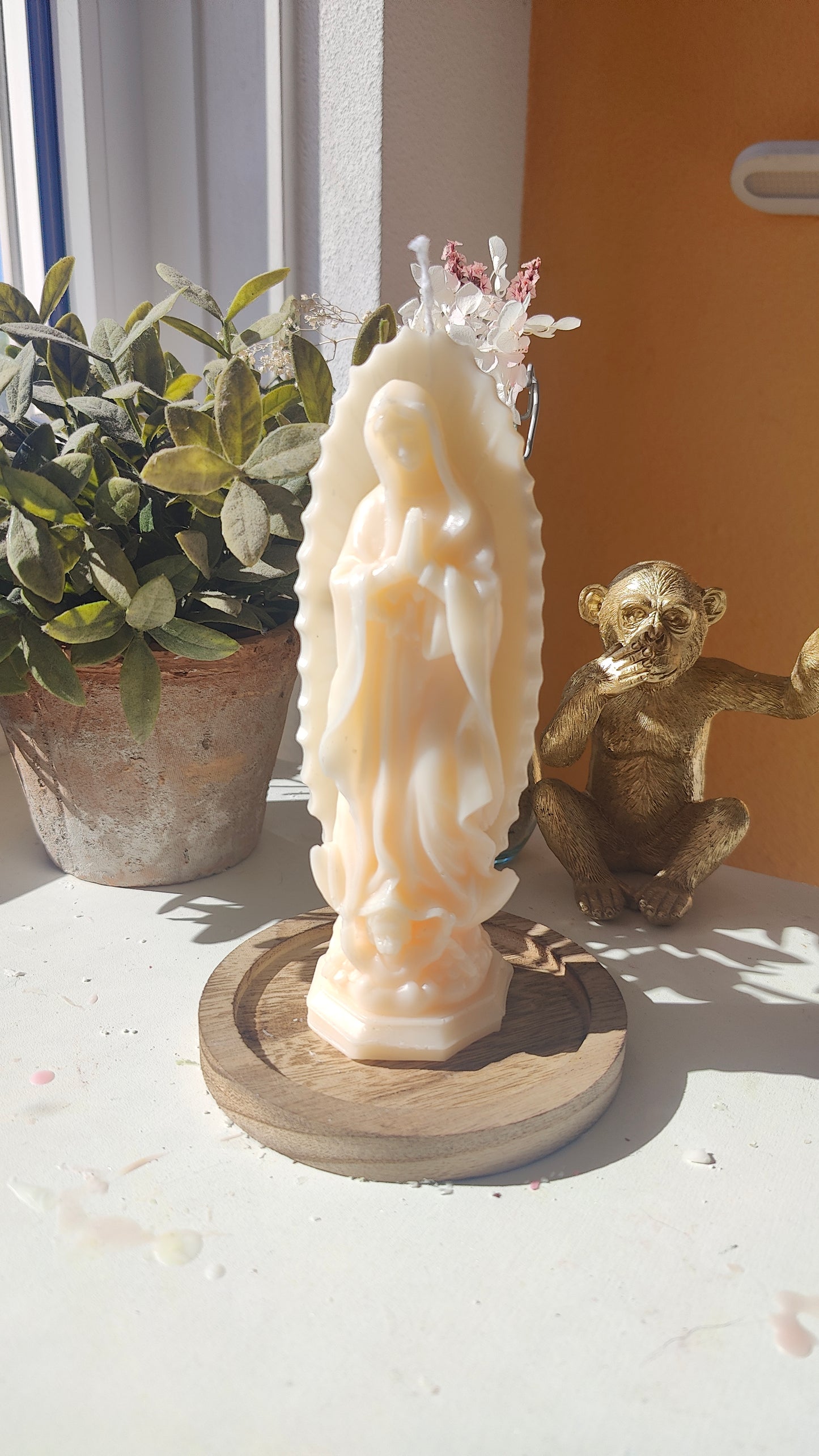Maria candle