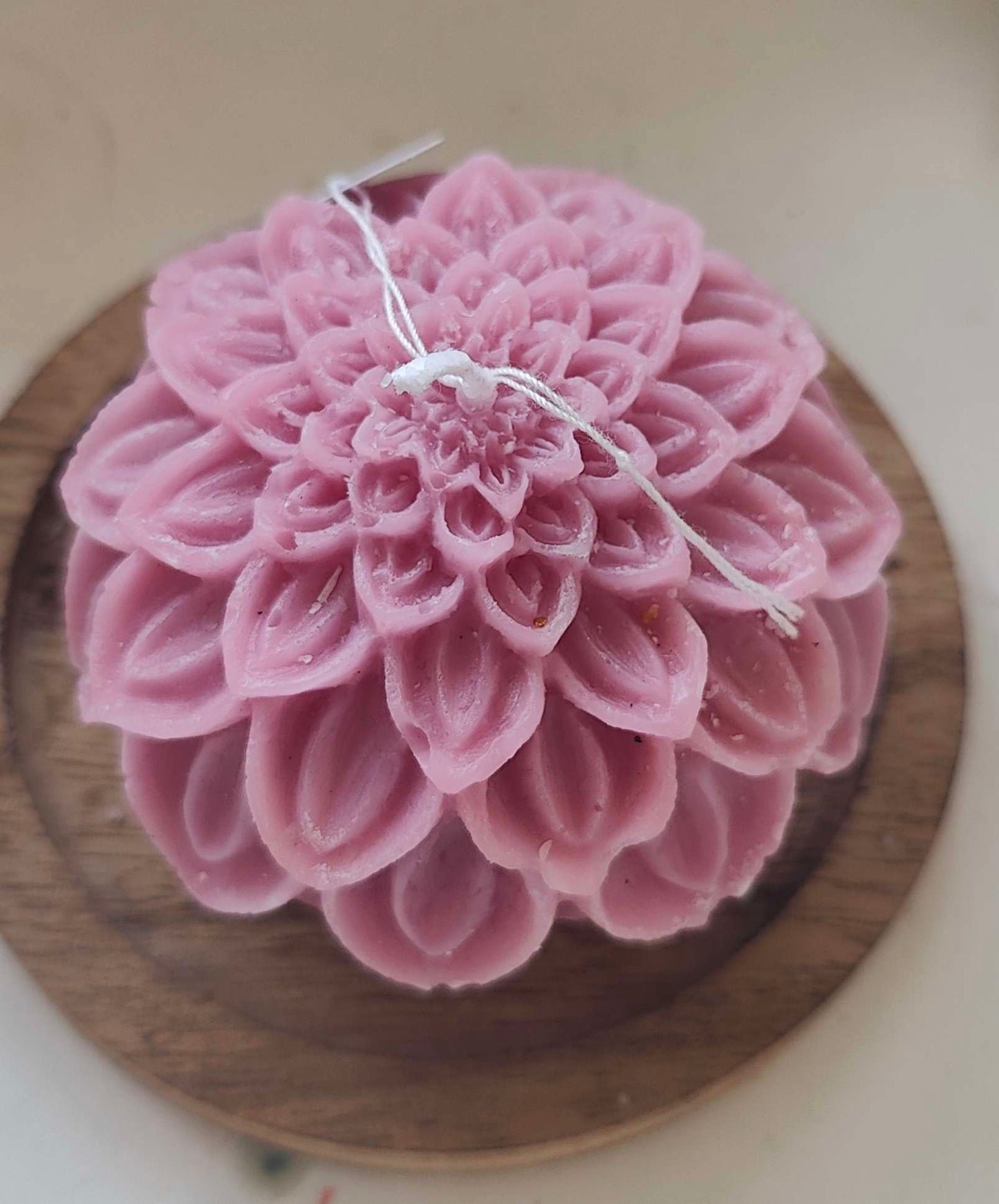 Lotus candle